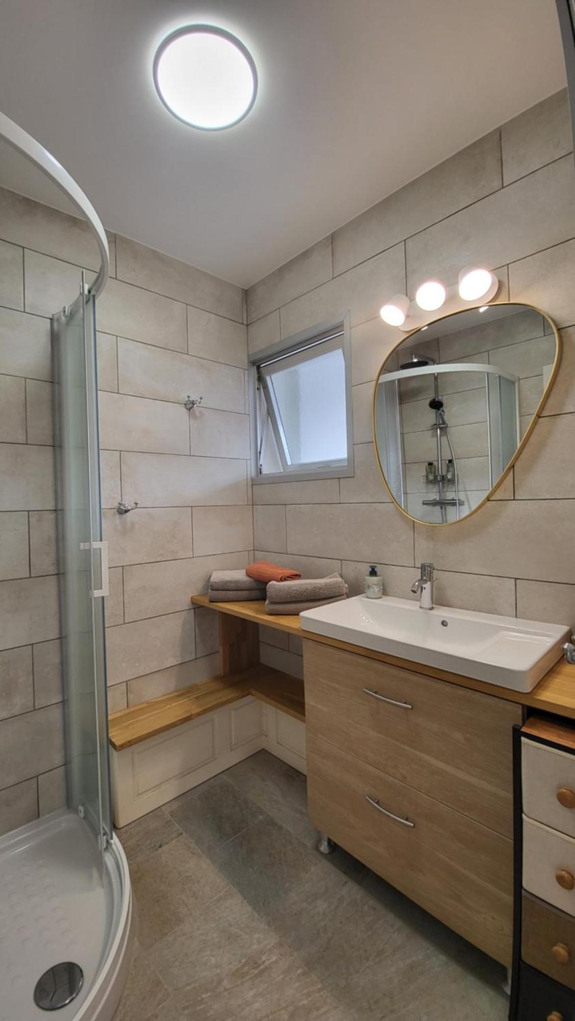 Appartement Sur La Baie, En Centre Ville カルヴィ エクステリア 写真